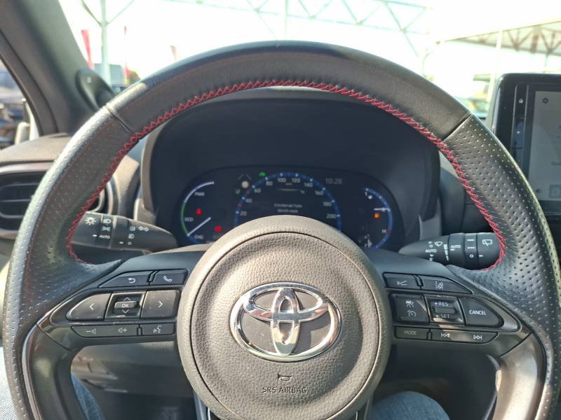 Toyota Yaris - Photo 24