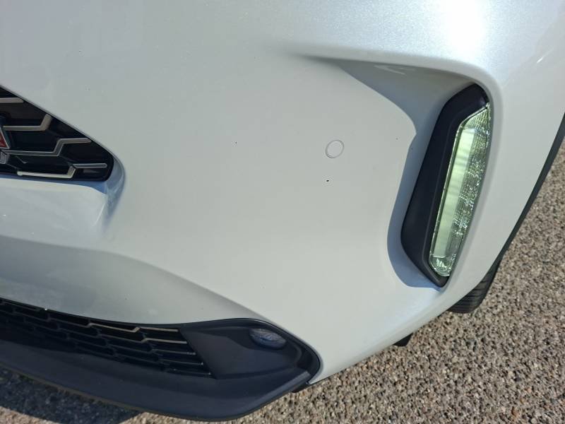 Toyota Yaris - Photo 9
