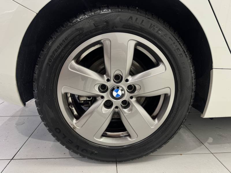 BMW Série 1 - Photo 10