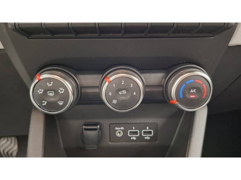Renault Clio - Photo 20