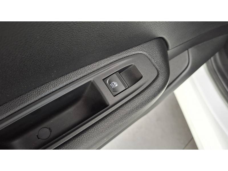 Renault Clio - Photo 32