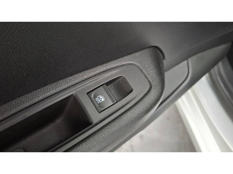 Renault Clio - Photo 31