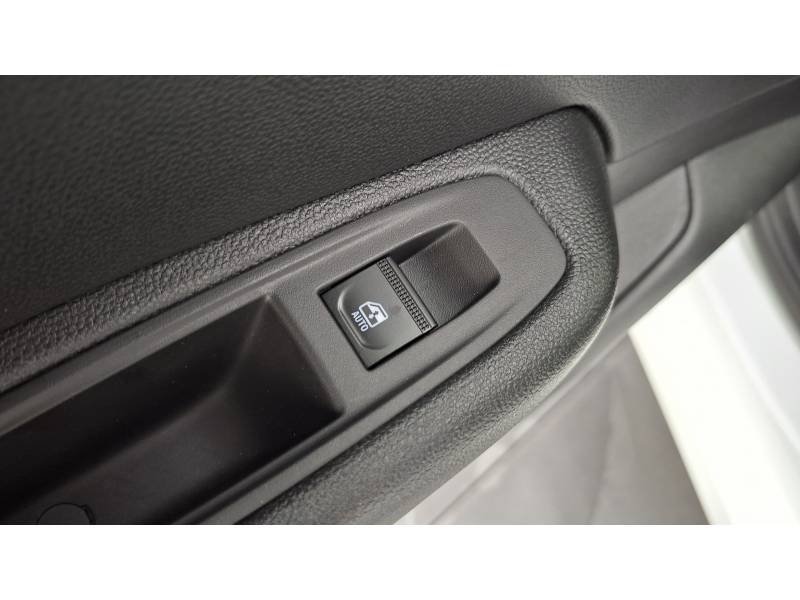 Renault Clio - Photo 32