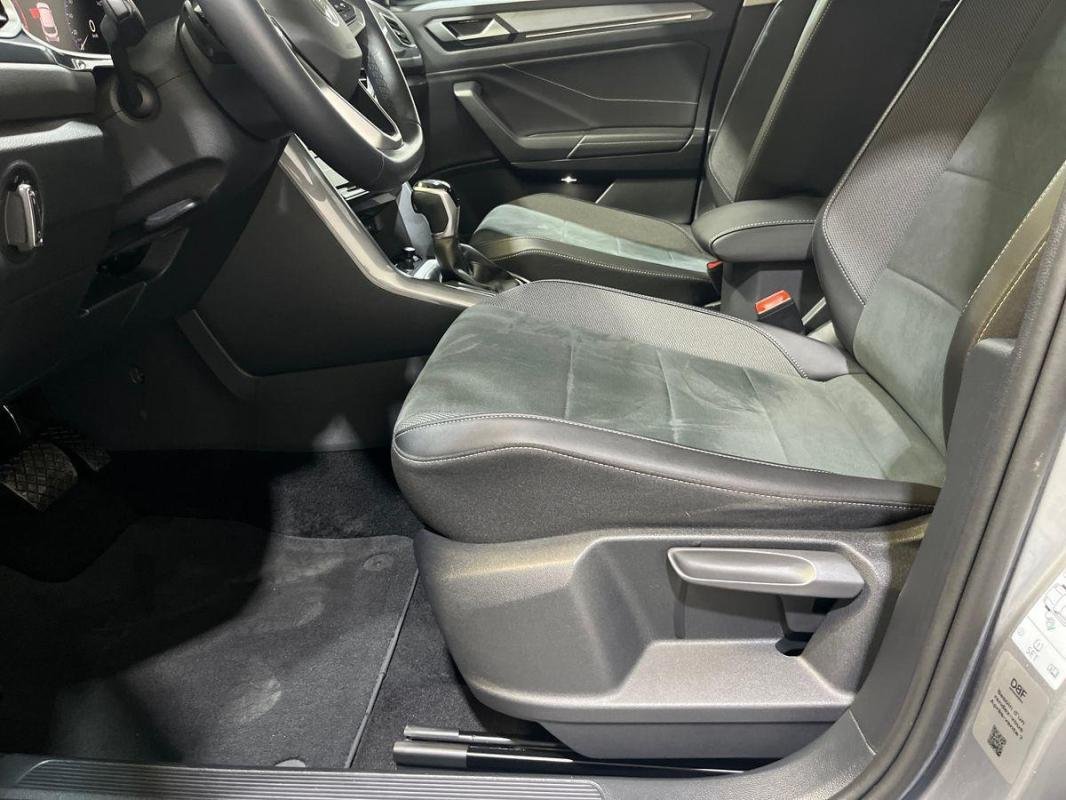 Volkswagen T-Roc - Photo 14