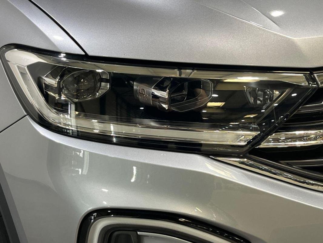 Volkswagen T-Roc - Photo 25