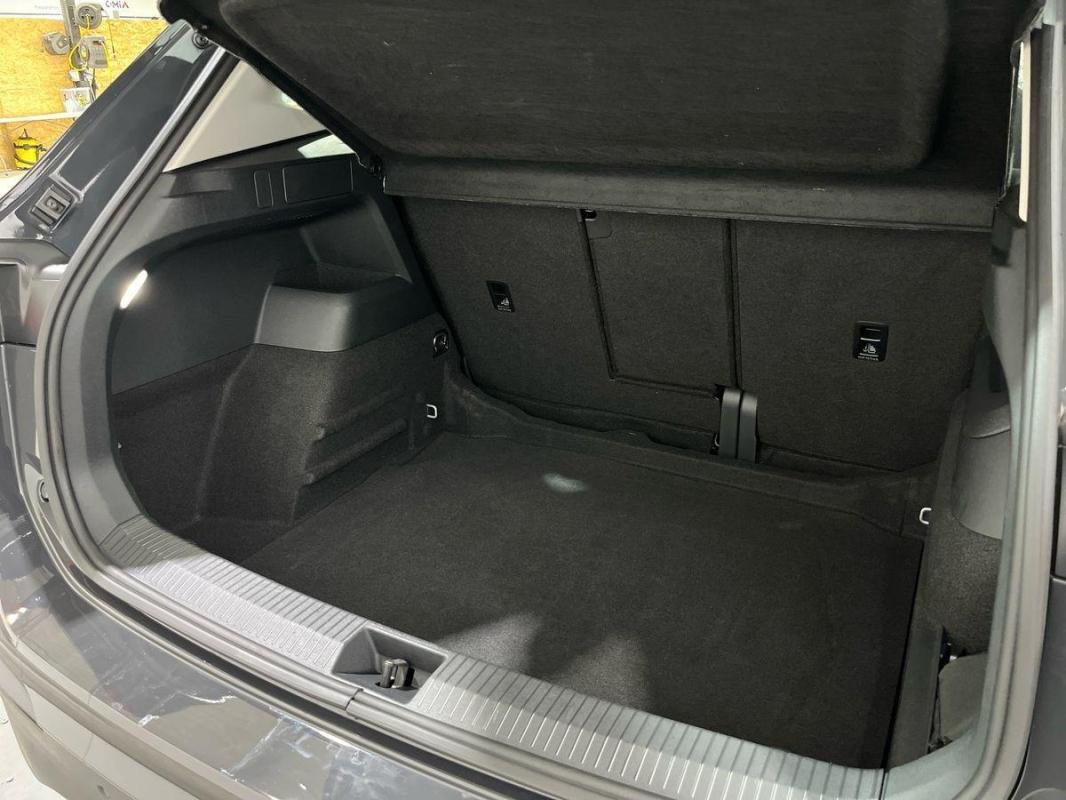 Volkswagen Tiguan - Photo 32