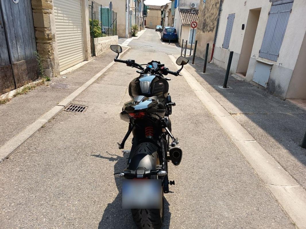 Triumph Triumph TRIDENT 800 - Photo 2