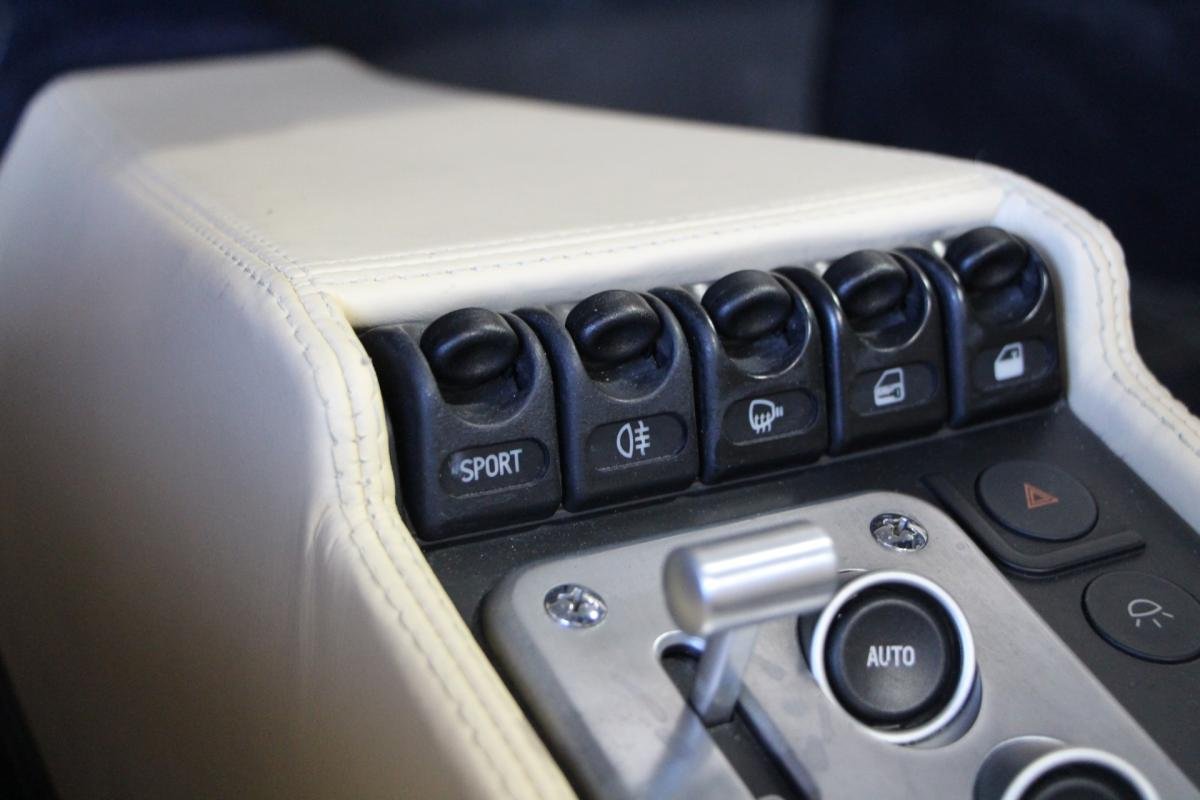 Ferrari F355 - Photo 20