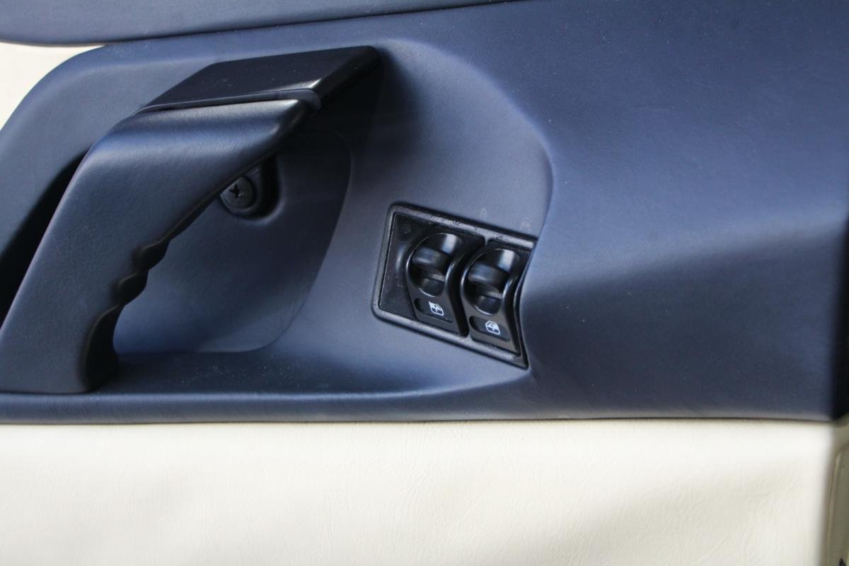 Ferrari F355 - Photo 26