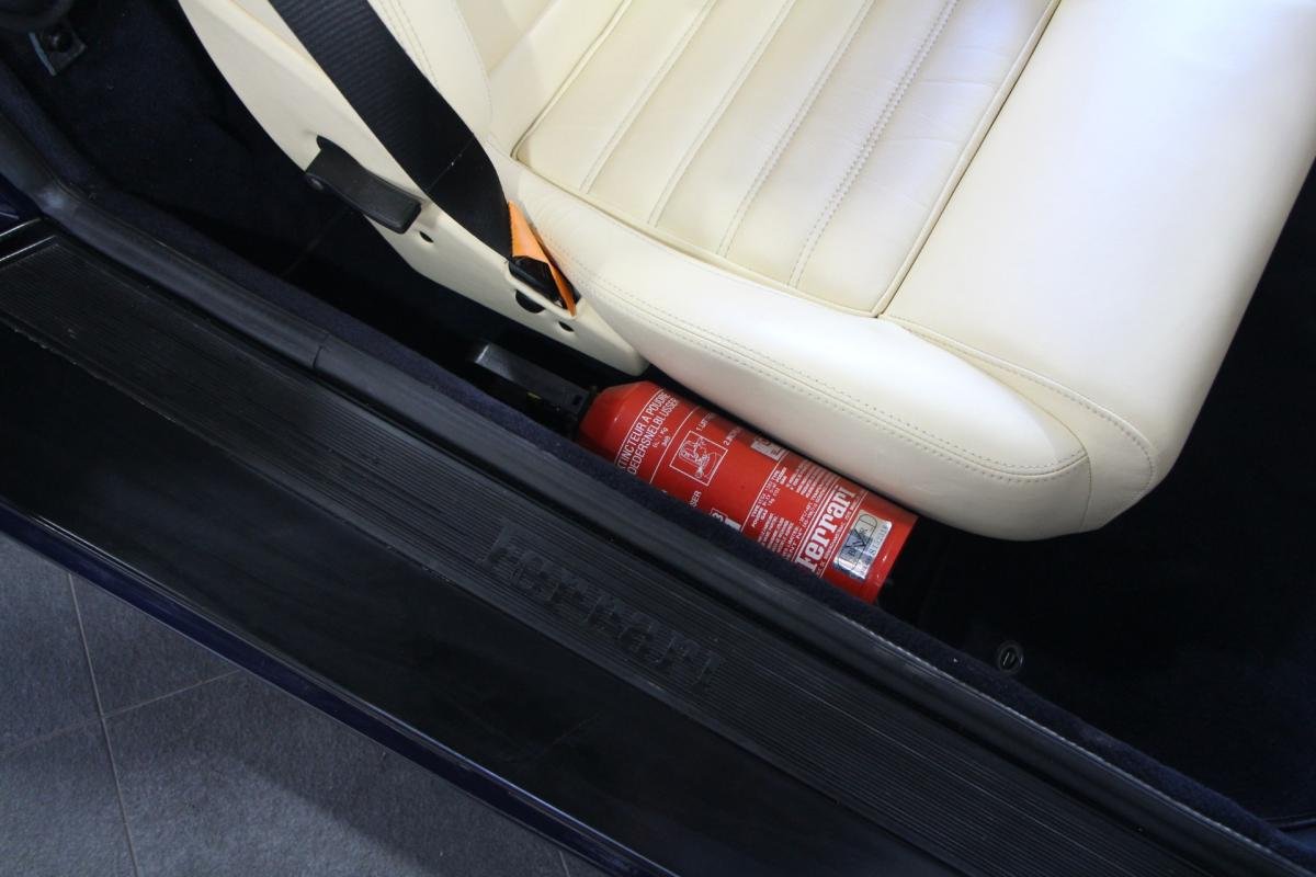 Ferrari F355 - Photo 31