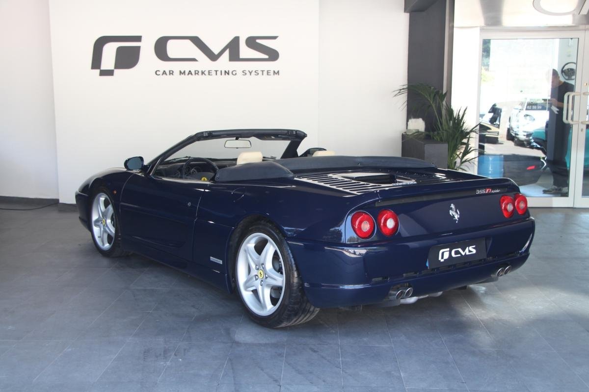 Ferrari F355 - Photo 4