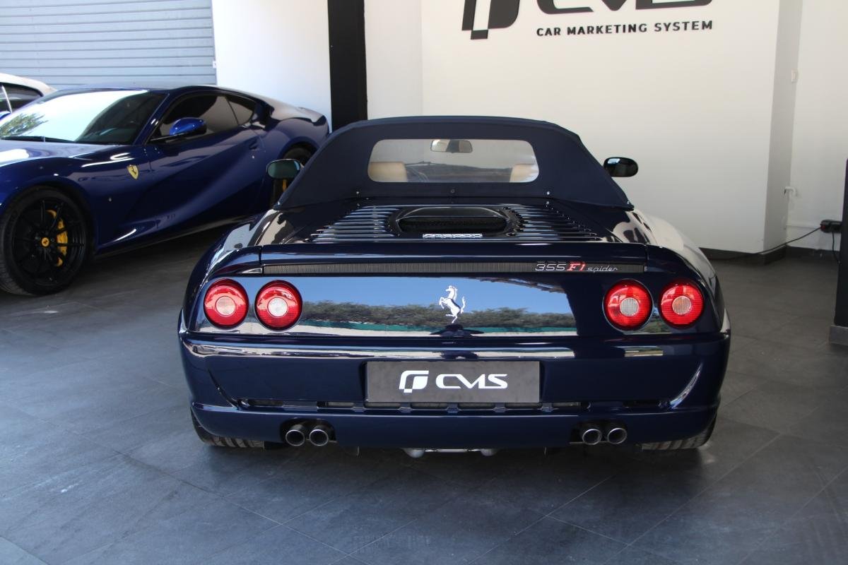 Ferrari F355 - Photo 6