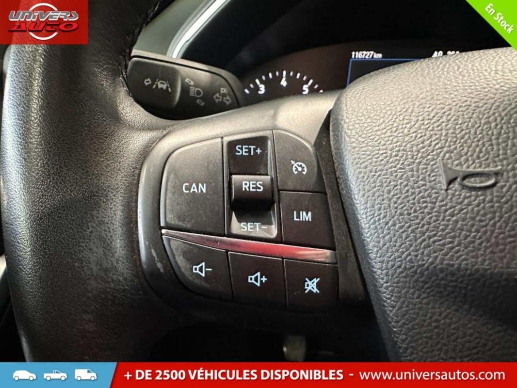 Ford Focus - Photo 12