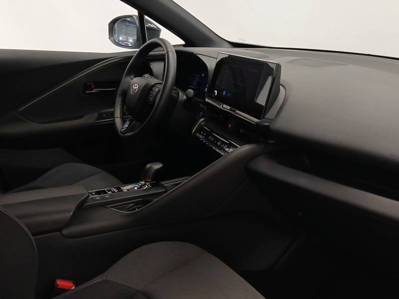 Toyota C-HR - Photo 12