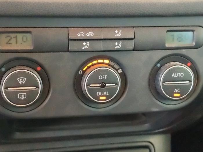 Volkswagen Tiguan - Photo 16