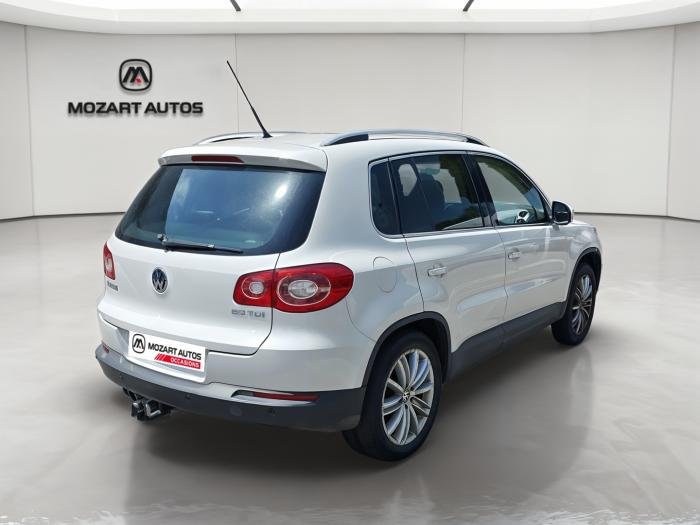 Volkswagen Tiguan - Photo 6