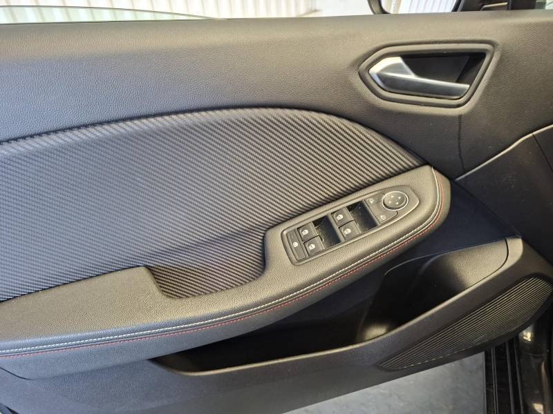 Renault Clio - Photo 18