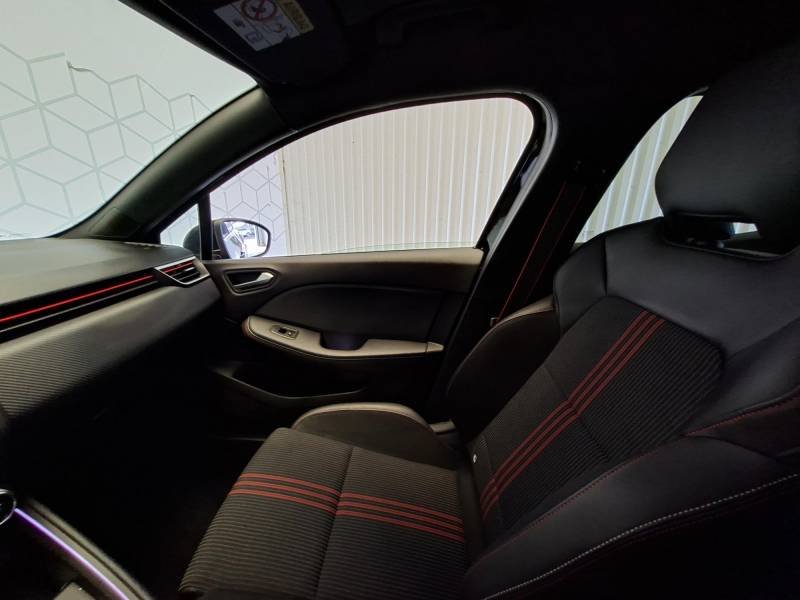 Renault Clio - Photo 21