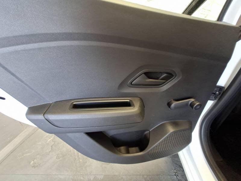 Dacia Sandero - Photo 22