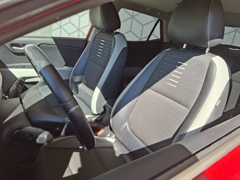Kia Stonic - Photo 18