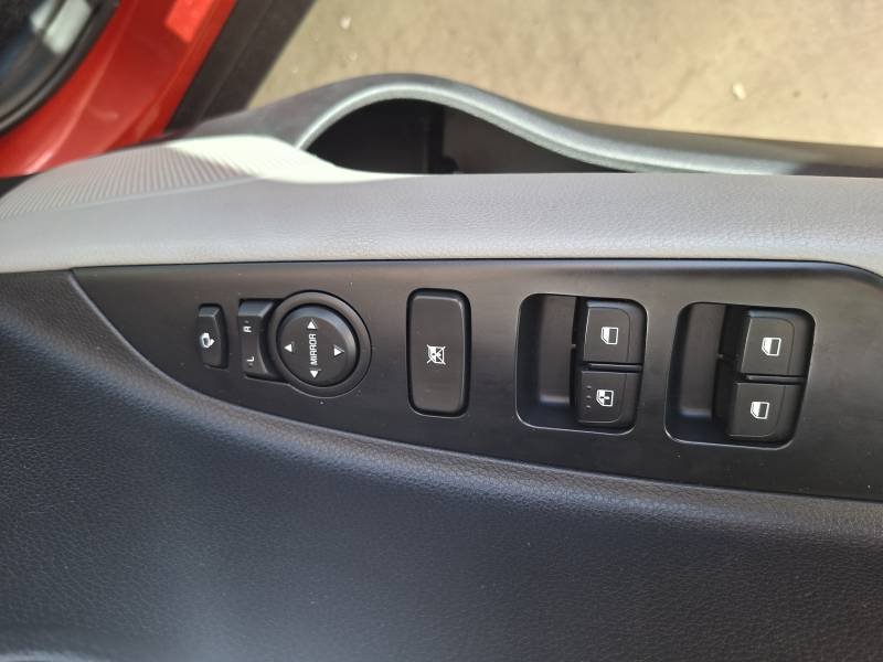 Kia Stonic - Photo 24