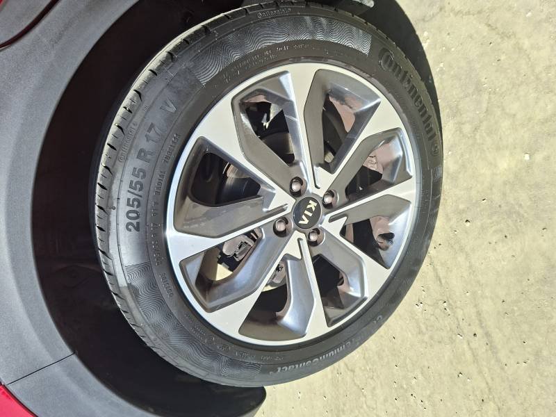 Kia Stonic - Photo 32