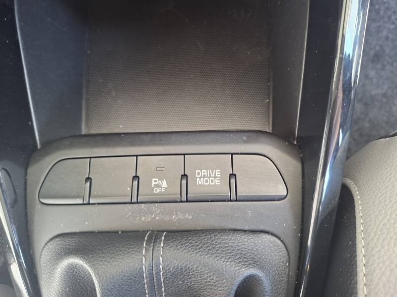 Kia Stonic - Photo 38
