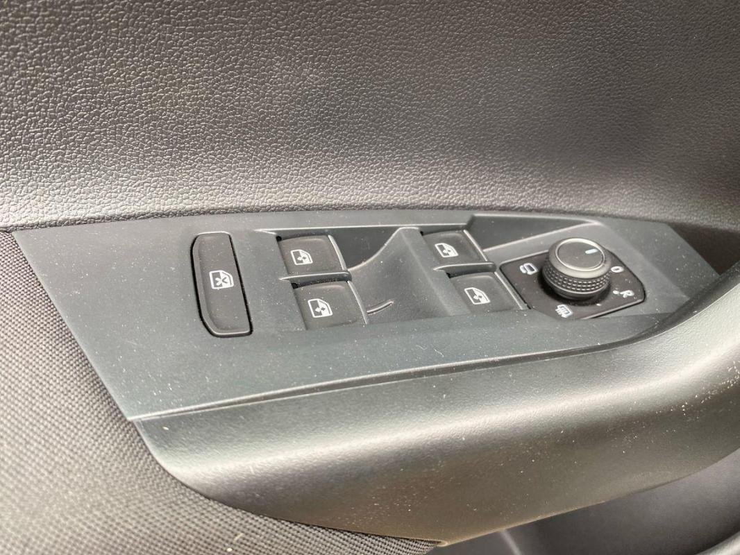 Volkswagen Polo - Photo 11