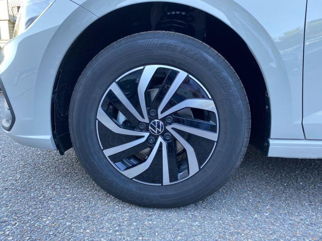 Volkswagen Polo - Photo 20
