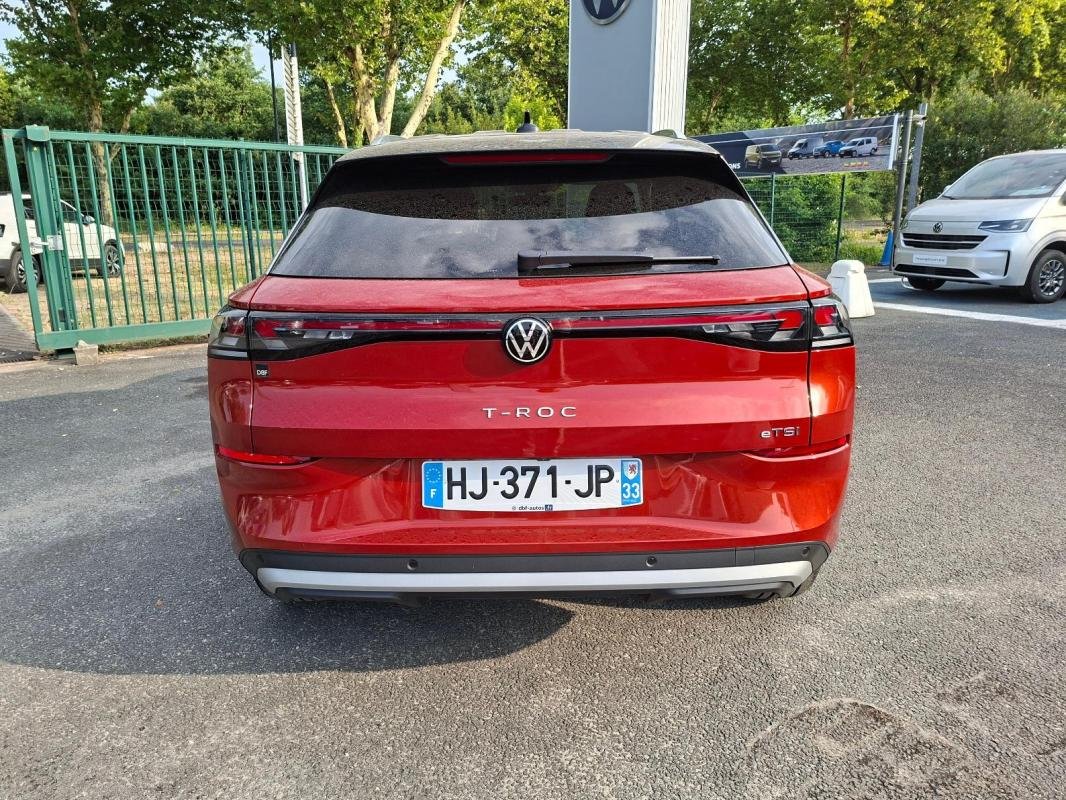 Volkswagen T-Roc - Photo 4