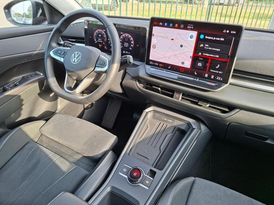 Volkswagen T-Roc - Photo 8
