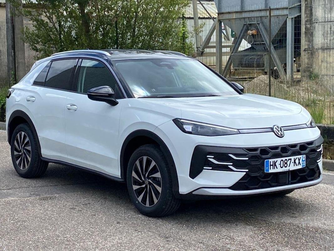Volkswagen T-Roc - Photo 6