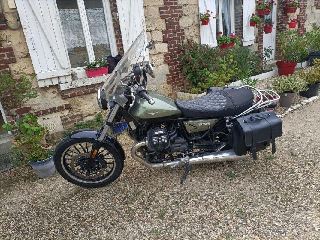 Moto Guzzi Moto Guzzi V9 ROAMER - Photo 3