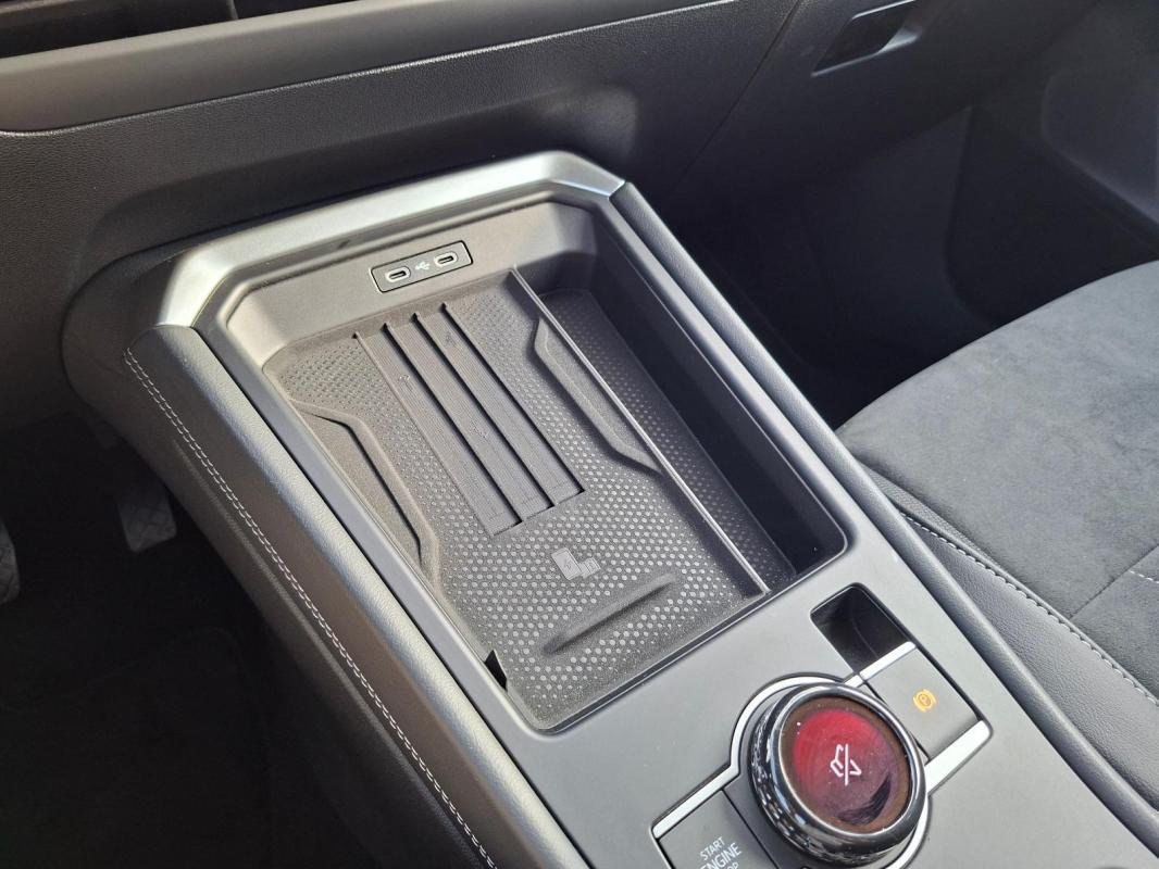 Volkswagen T-Roc - Photo 16