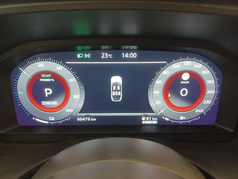 Nissan Qashqai - Photo 24