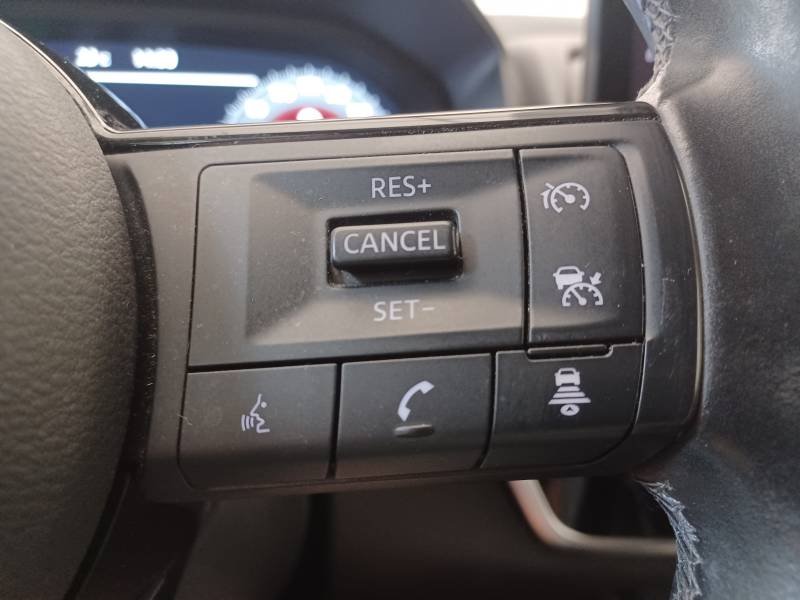 Nissan Qashqai - Photo 25