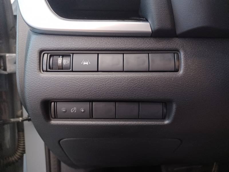 Nissan Qashqai - Photo 40