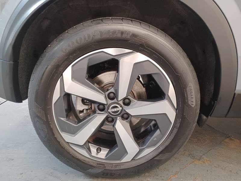 Nissan Qashqai - Photo 9