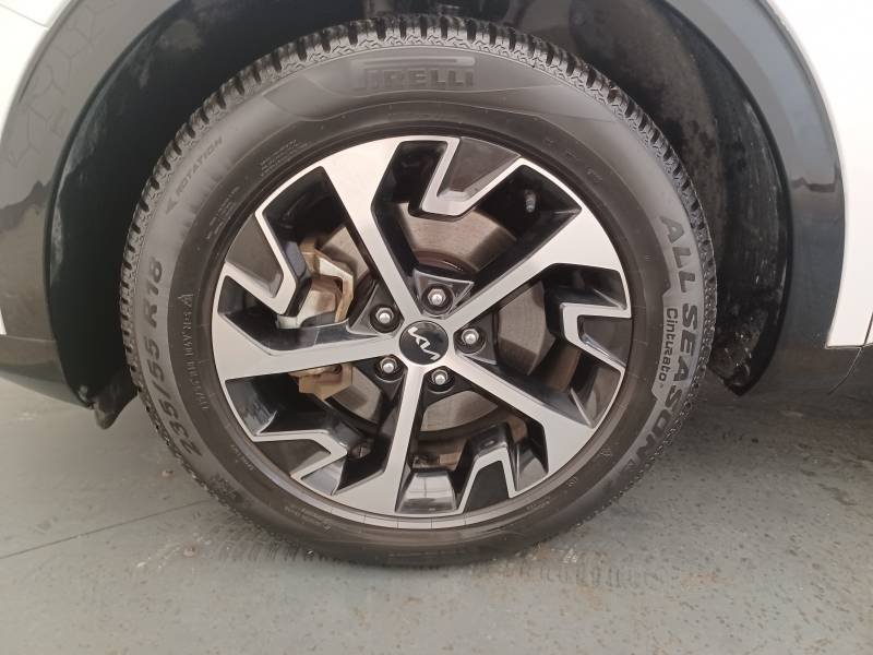 Kia Sportage - Photo 7