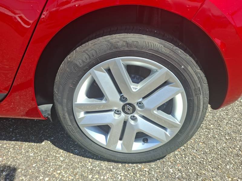 Renault Clio - Photo 13
