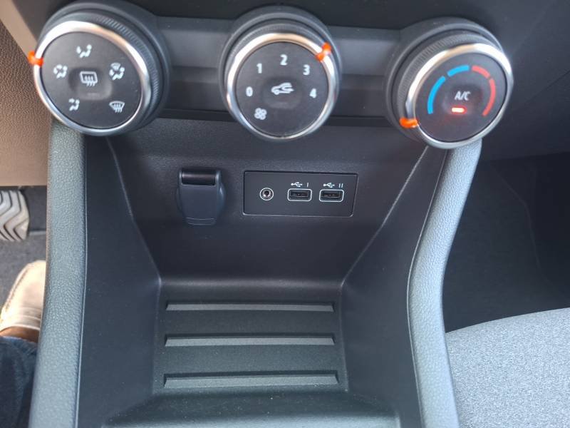 Renault Clio - Photo 38