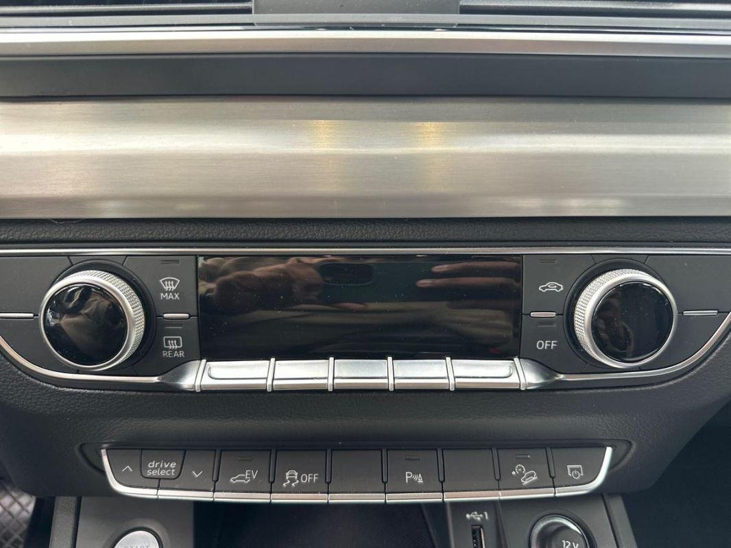 Audi Q5 Sportback - Photo 20