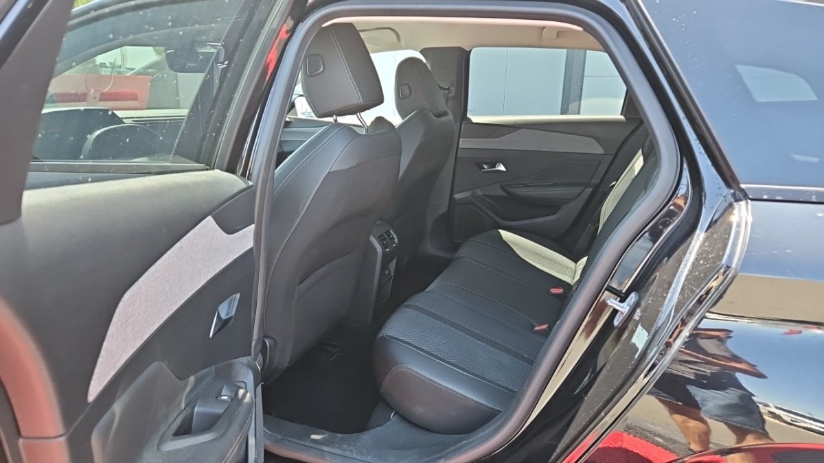 Peugeot 308 SW - Photo 11