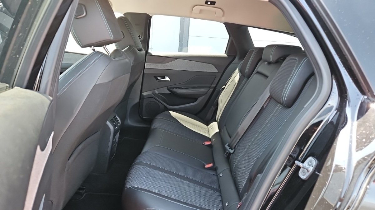 Peugeot 308 SW - Photo 12