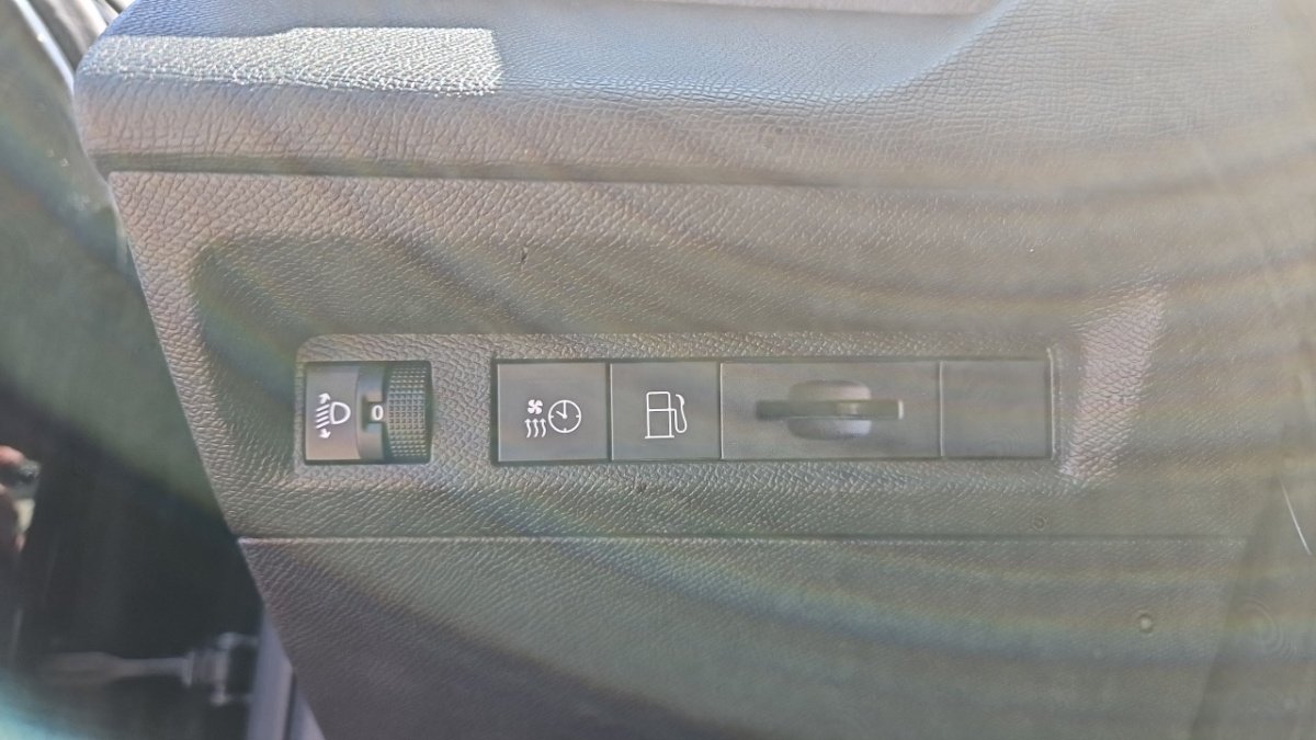 Peugeot 308 SW - Photo 24