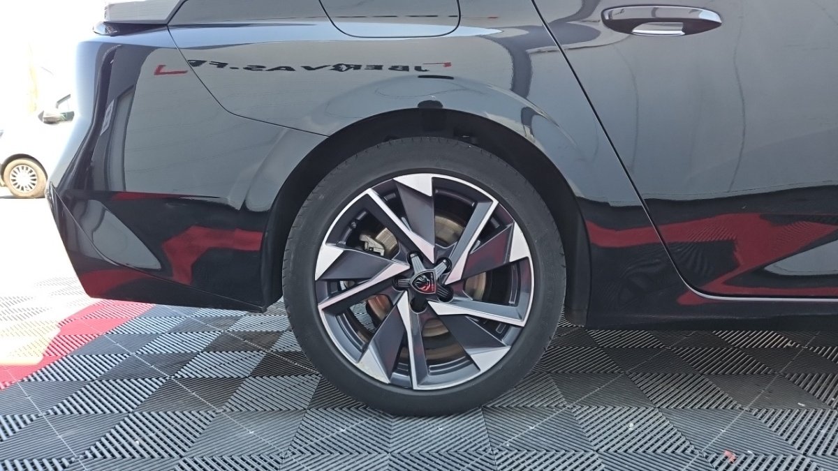 Peugeot 308 SW - Photo 8