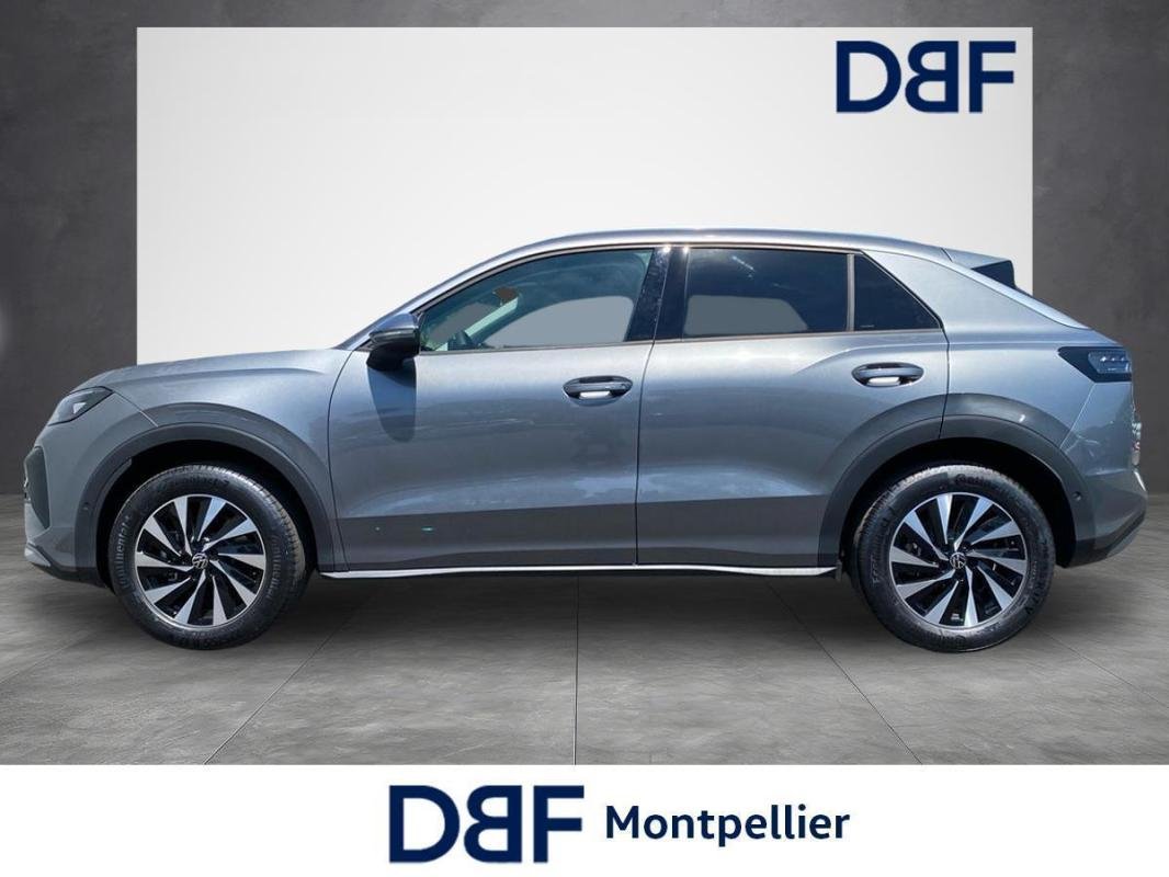Volkswagen T-Roc - Photo 2