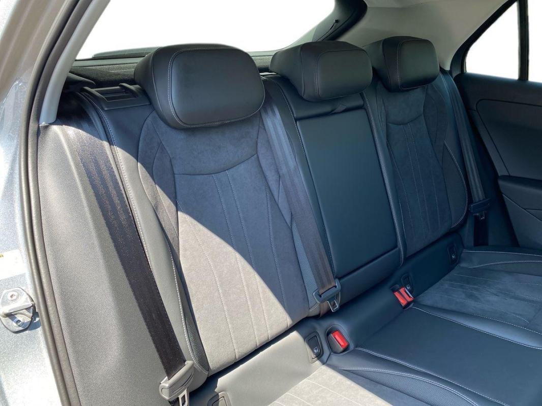 Volkswagen T-Roc - Photo 34