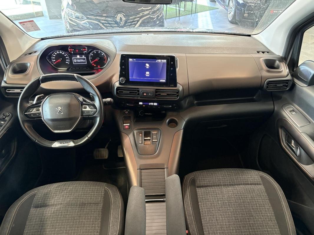 Peugeot Rifter - Photo 11