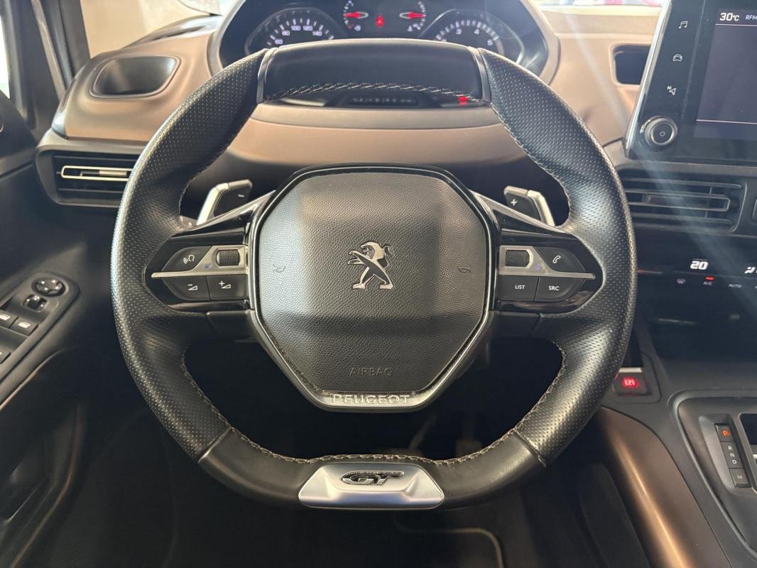 Peugeot Rifter - Photo 17